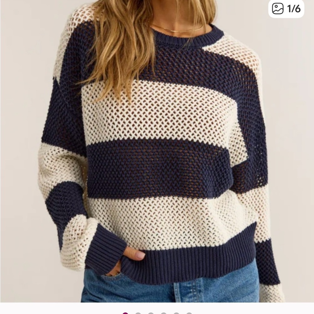⭐️ Z SUPPLY Navy & White Striped Sweater ⭐️